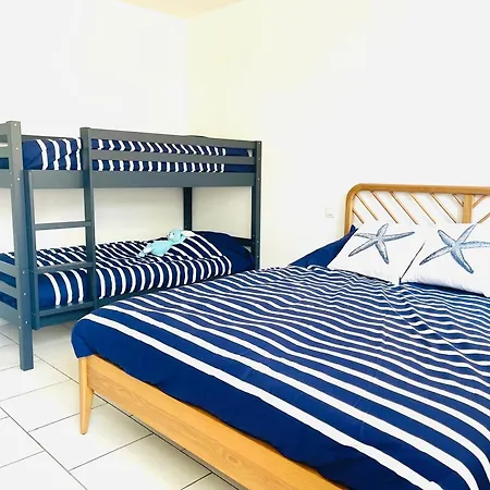 T3 De Plain-pied Avec Grande Terrasse A 30m De La Plage, 2 Chambres, Lumineux Et Tout Confort - Fr-1-474-263
