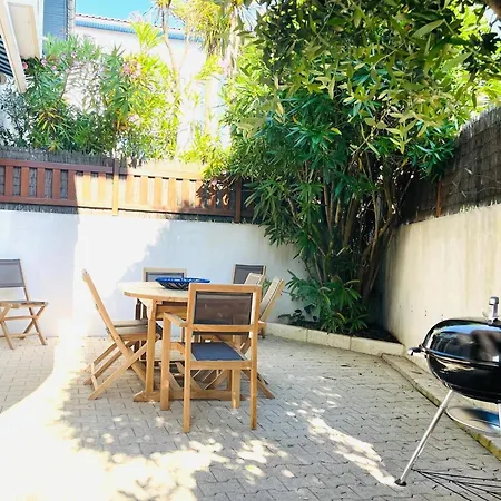 T3 De Plain-pied Avec Grande Terrasse A 30m De La Plage, 2 Chambres, Lumineux Et Tout Confort - Fr-1-474-263 *